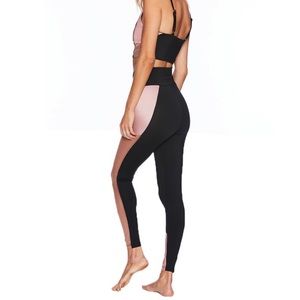 Beach Riot Natalia Legging